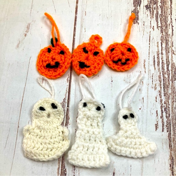 Hand Knit Halloween Ornaments Decorations - Picture 2 of 10